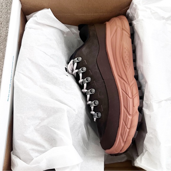 HOKA Tor Summit Hiking Sneakers - Picture 6 of 10